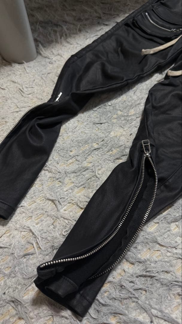 黒*柴様 ダンケシェーンレザーパンツ(ほぼ未使用)