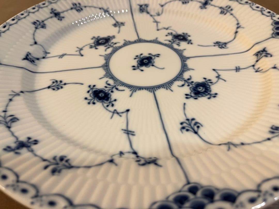 ロイヤルコペンハーゲン ブルーフルーテッド ハーフレース プレート 27cm