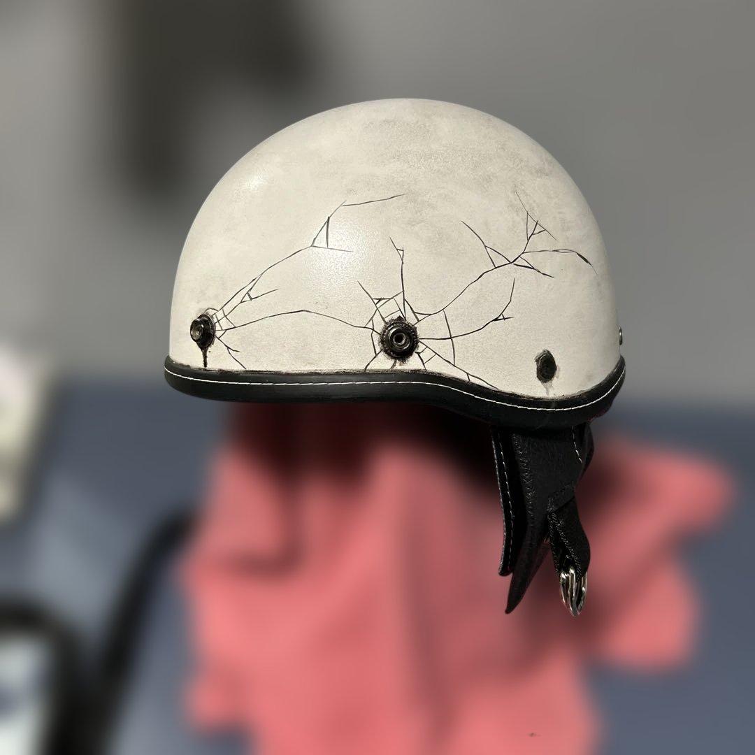 クラック加工ヘルメット