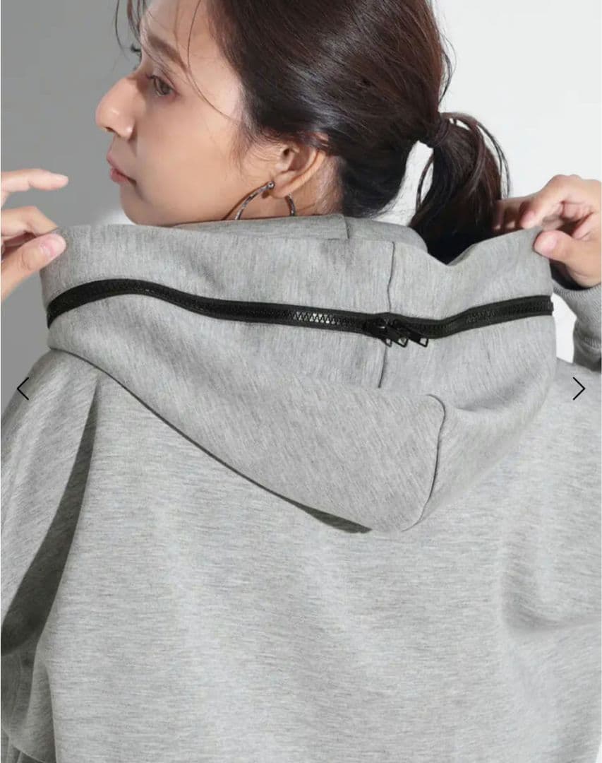 ヤマダヤ　スコットクラブ　ジップデザイン箔ロゴパーカー　グレー