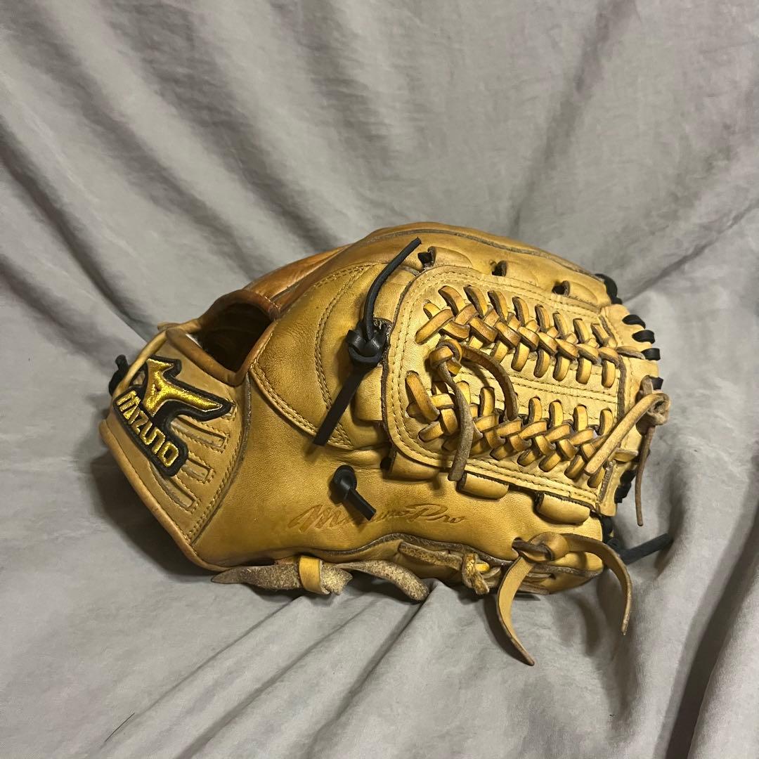 ミズノプロ　硬式内野手用グラブ