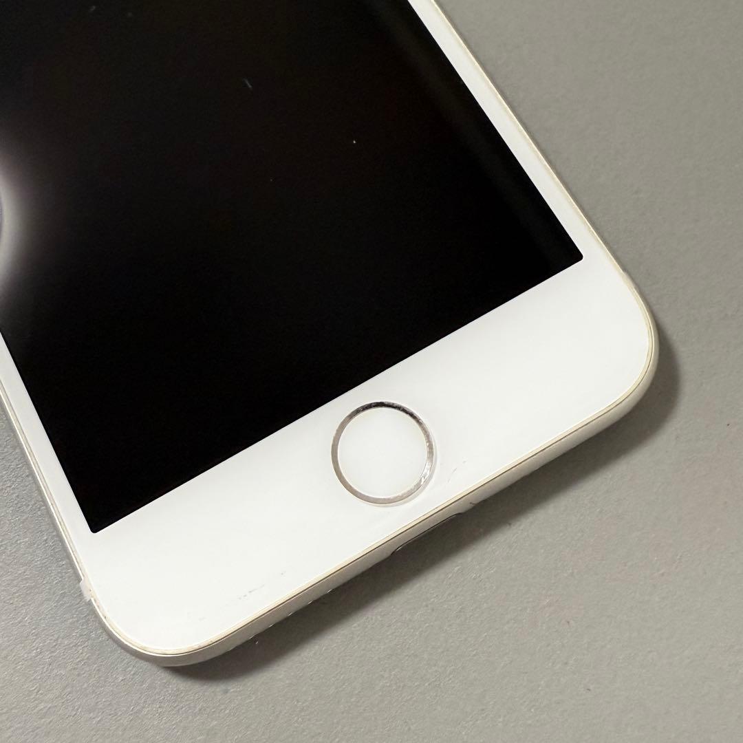 iPhone 8 64GB本体　SIMロック有 Apple