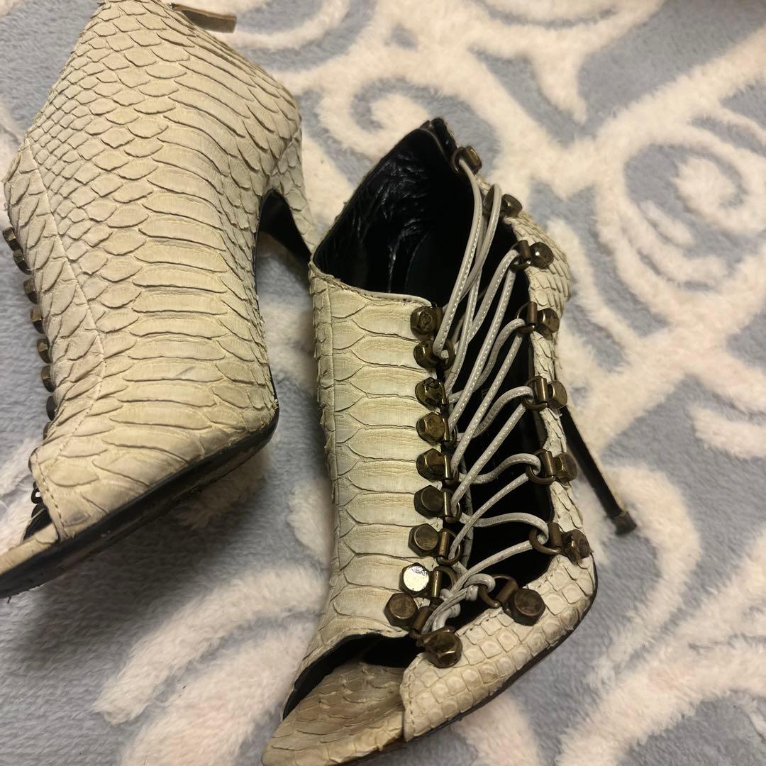 BALMAIN 37 ピンヒール