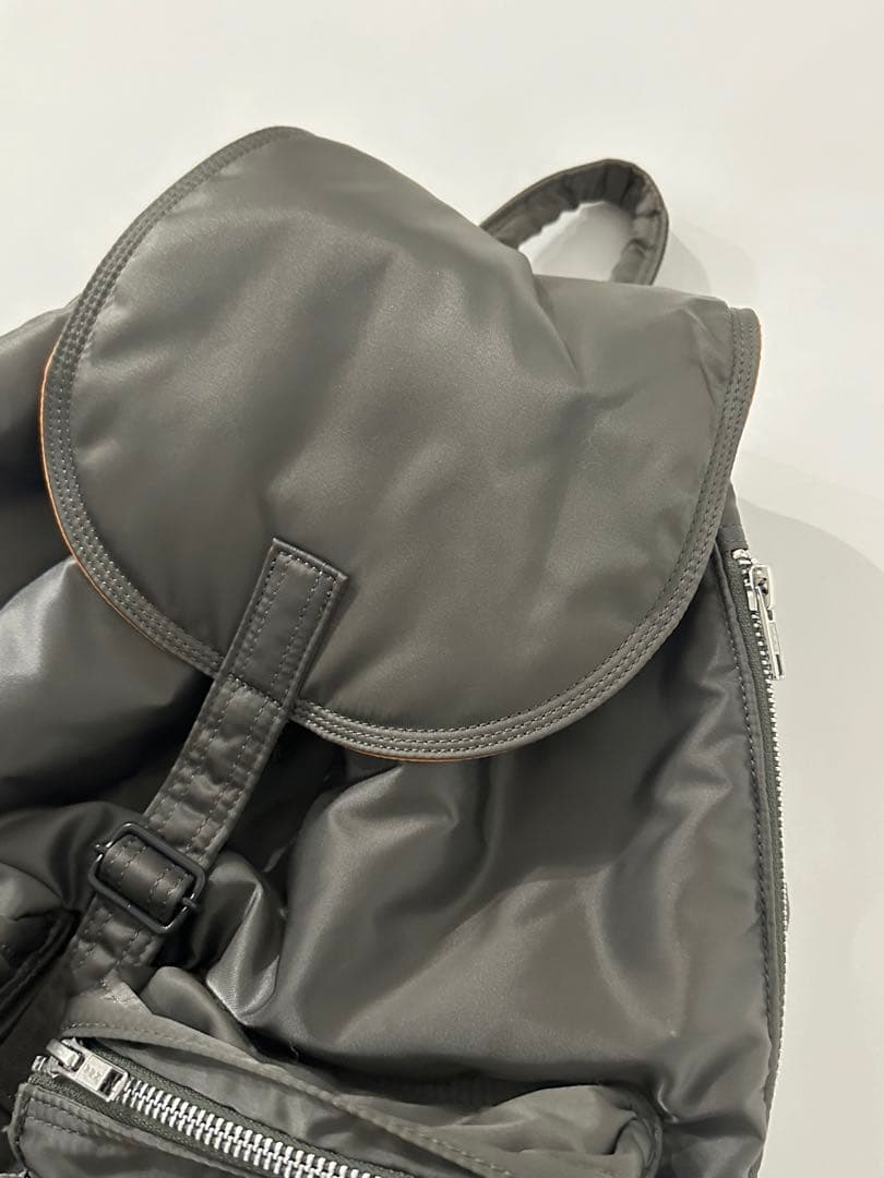 PORTER ポーター　 tanker タンカー　 シルバーグレー　デイパック
