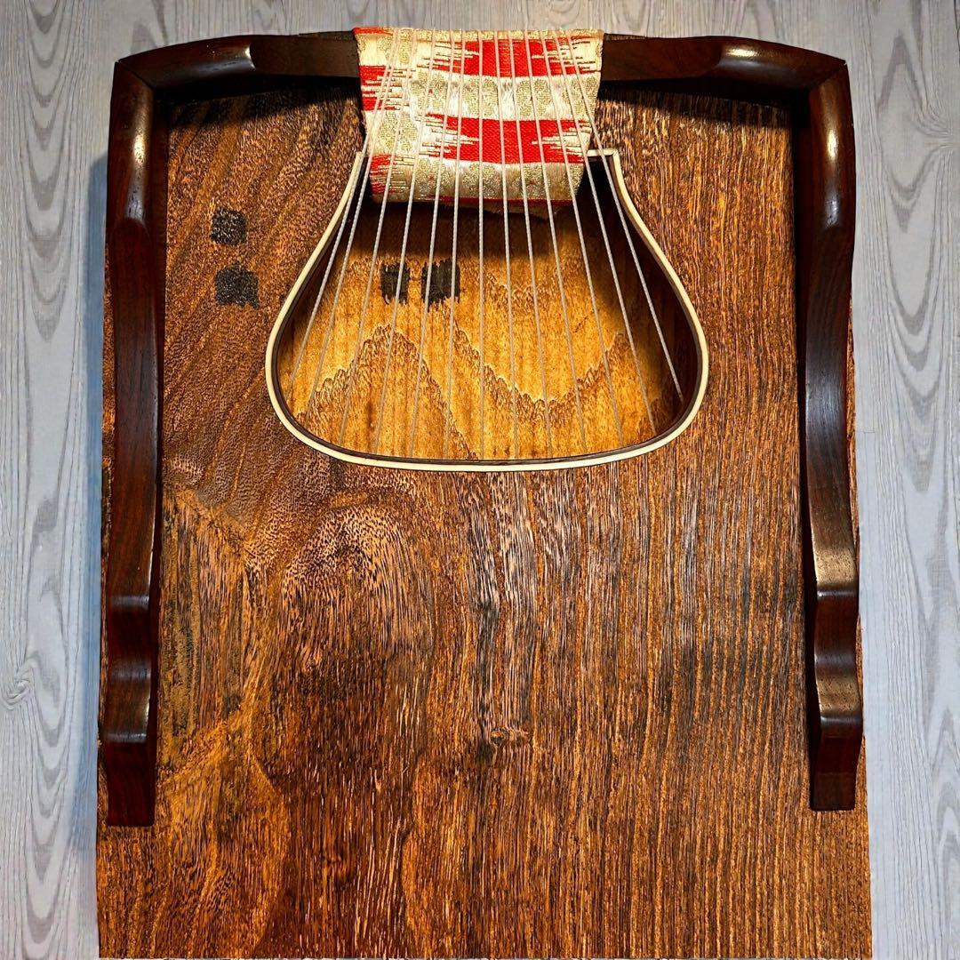 高級琴✨付属品多数✨ フルセット❣️13弦 琴 並甲 木目良好 蒔絵入りケース付き