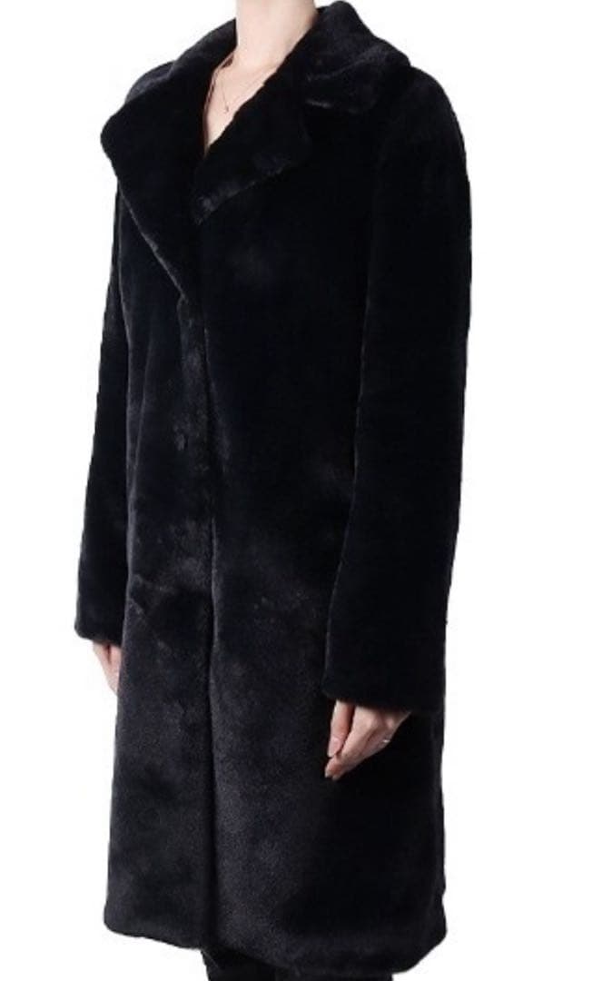 HERNO ヘルノ 2023年-2024年秋冬フェイクファーコート 新品未使用