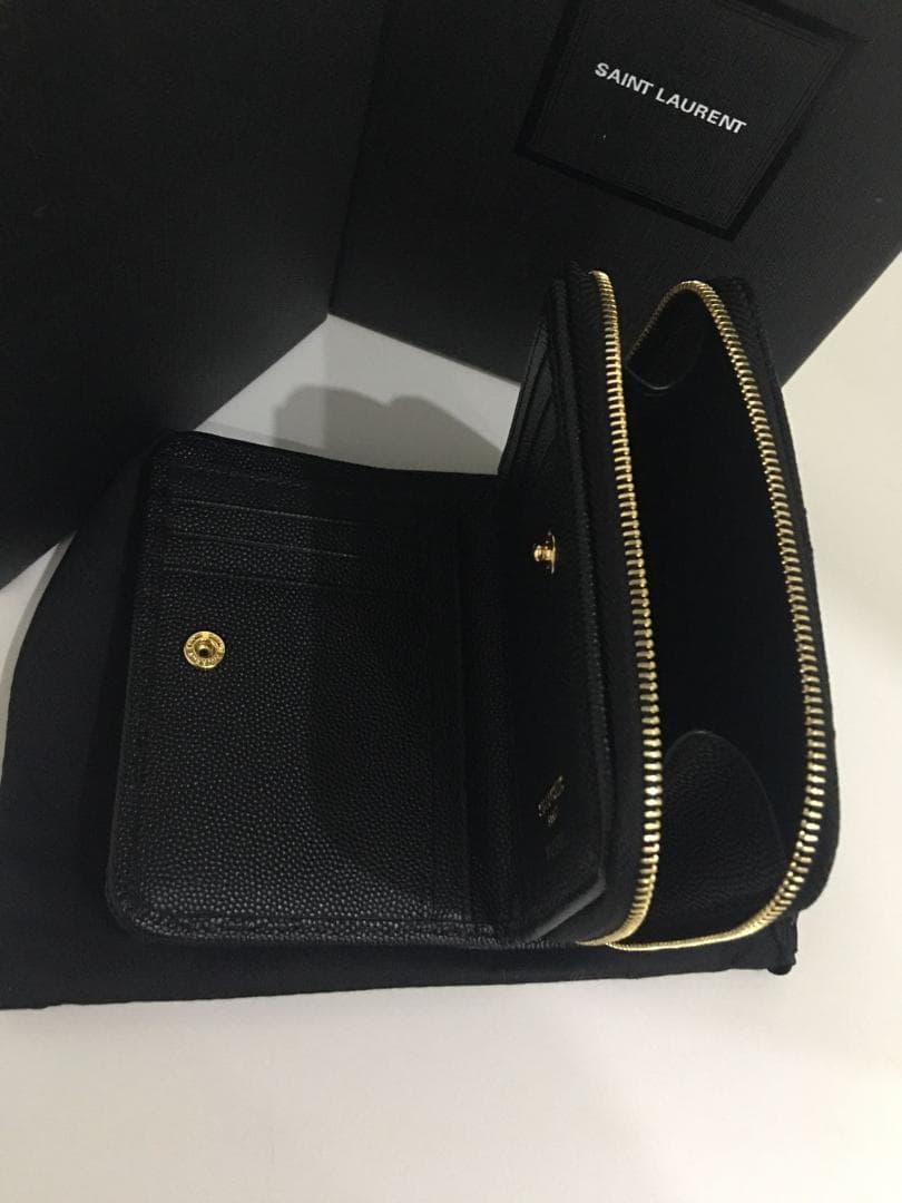 2つ折財布 ミニ財布 小銭入れ付 美品