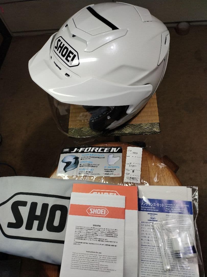 新品同様！帽体無傷SHOEI j-force 4　おまけ2点、ガラスコート施工