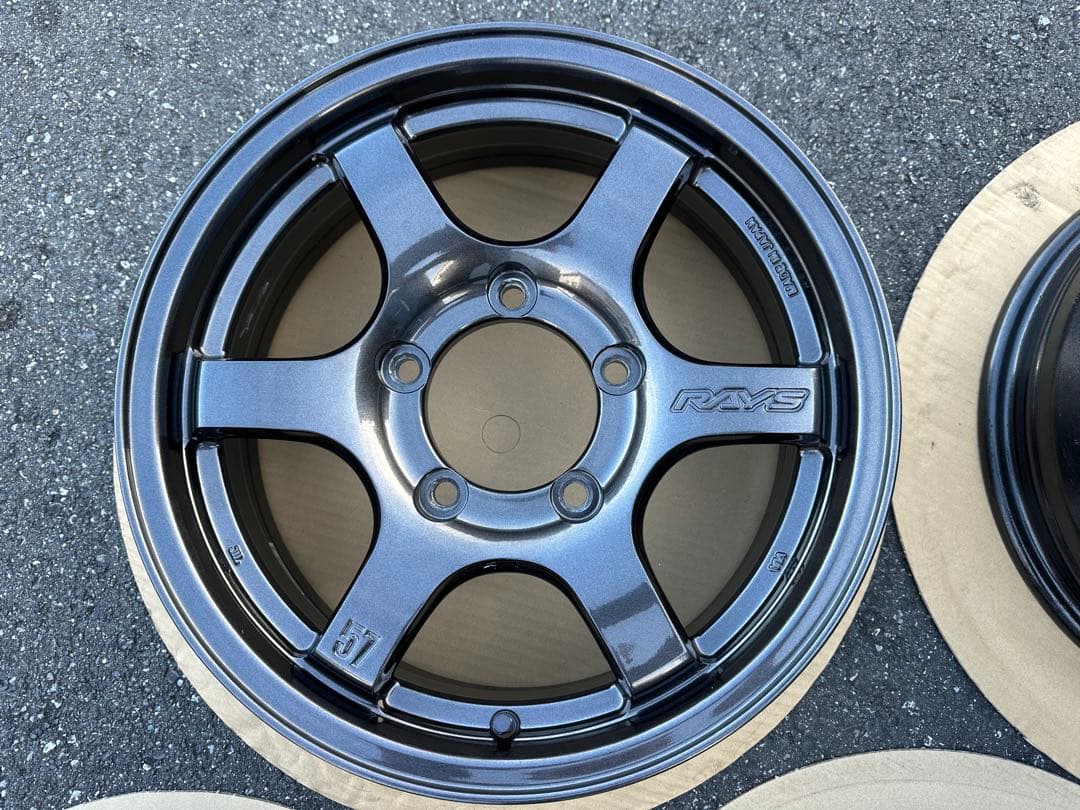 rays 57drx 中古美品 5本 jb23 jb64 ジムニー