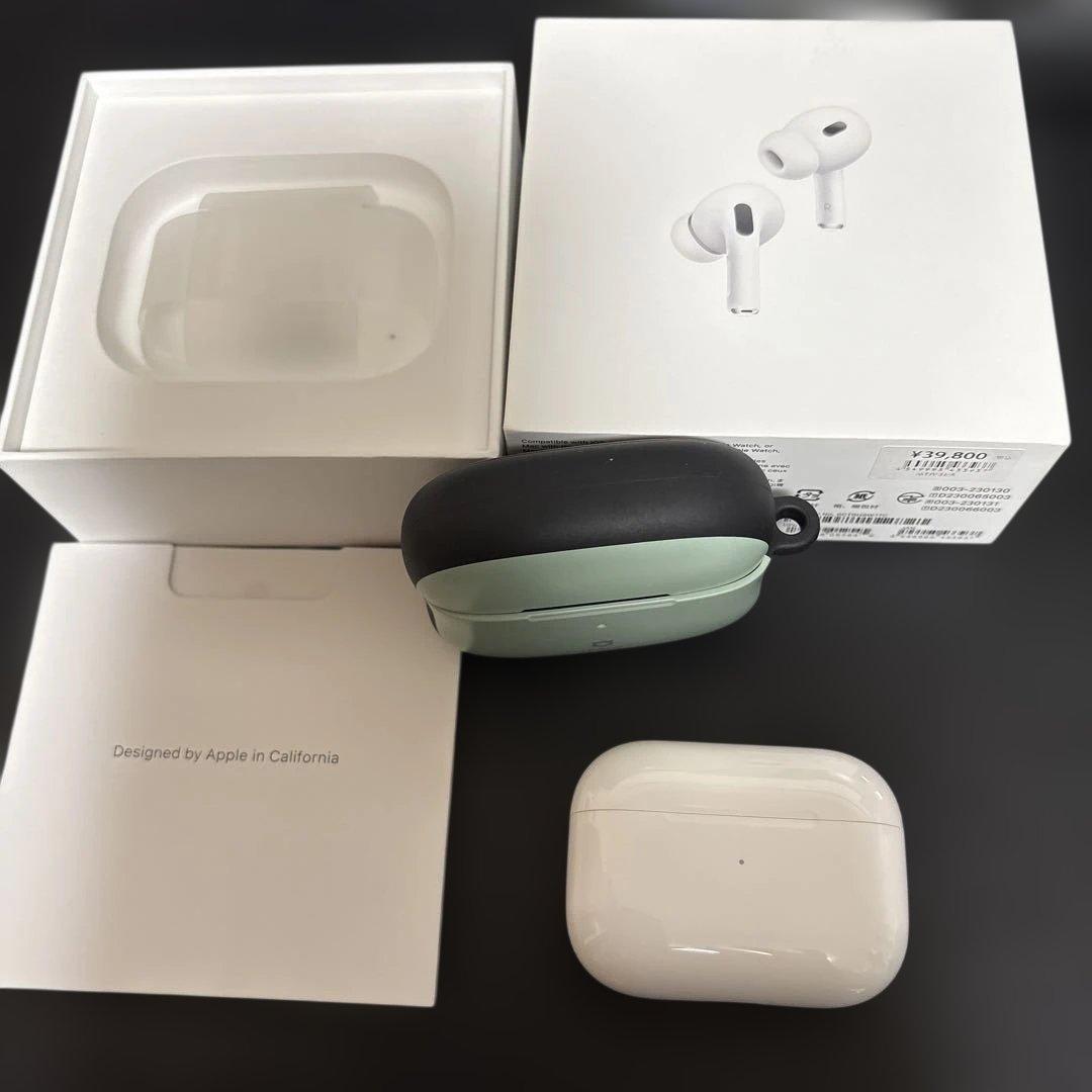 イヤホン AirPods Pro 2 MTJV3J/A (USB-C)