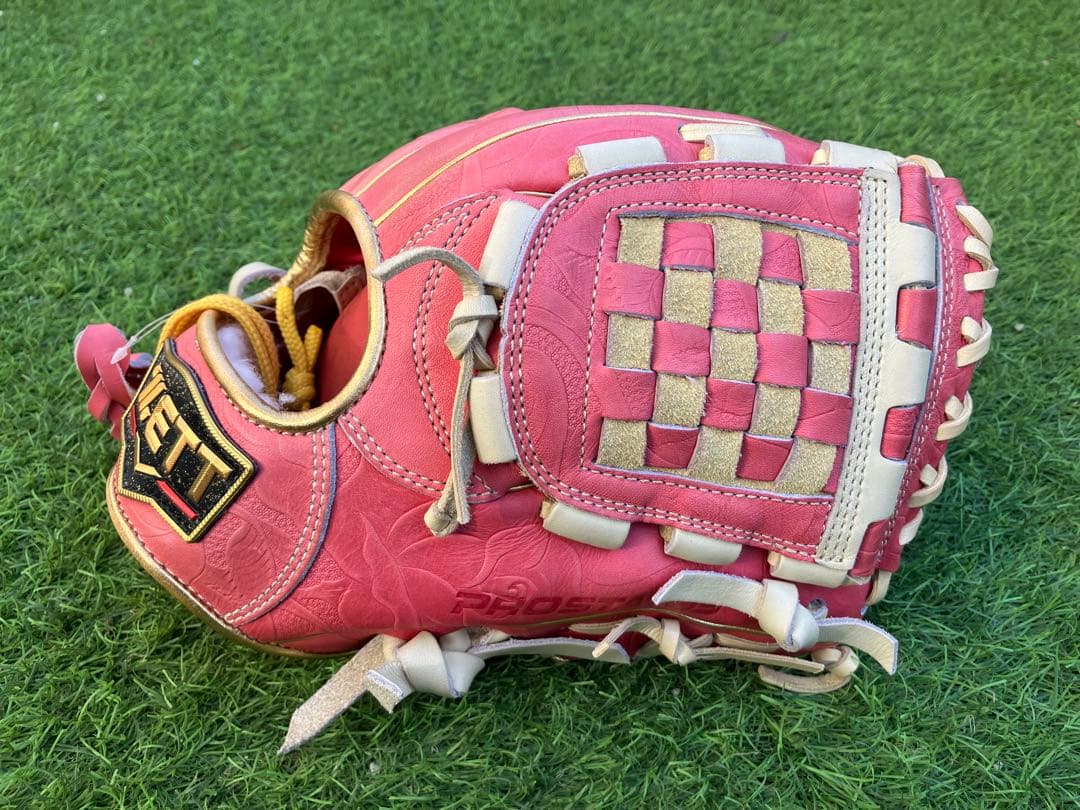 専用袋・ミサンガ付　新品未使用　プロステイタス　母の日限定　源田モデル　ZETT