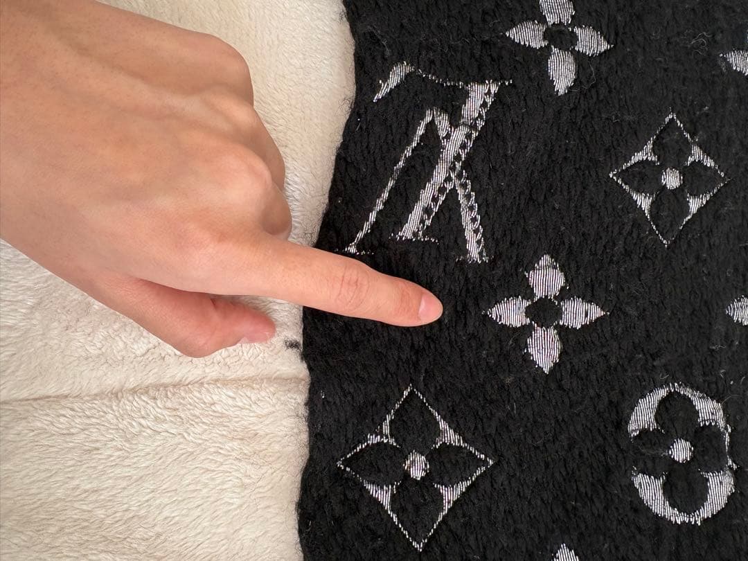 Louis Vuitton マフラー　ヴィトン