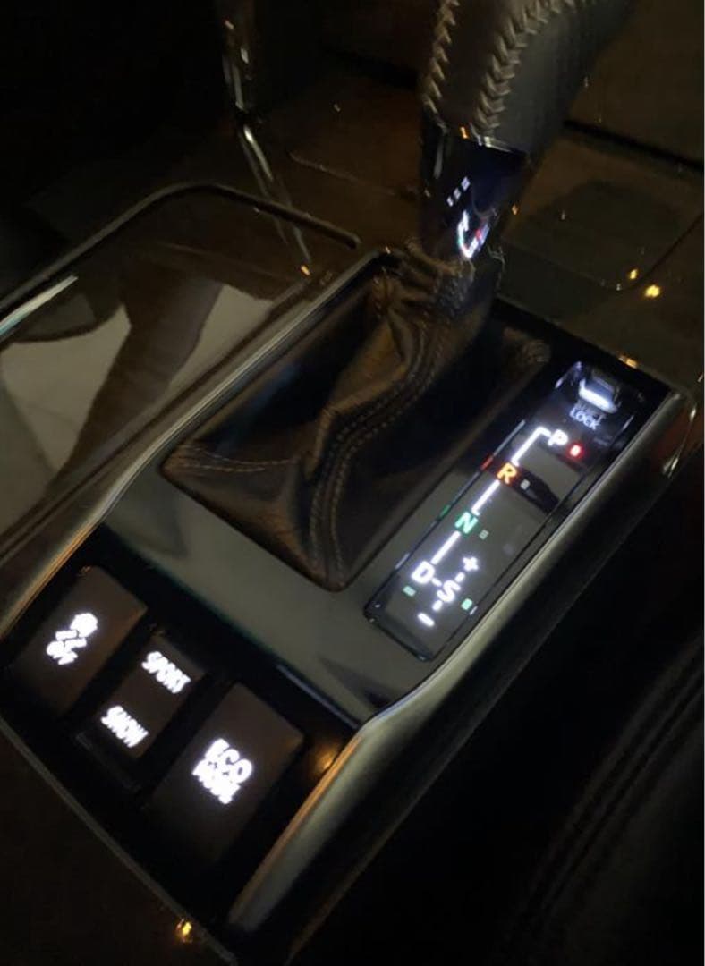 ラッキーボーイgrx130マークx シフトパネルLED打ち替え