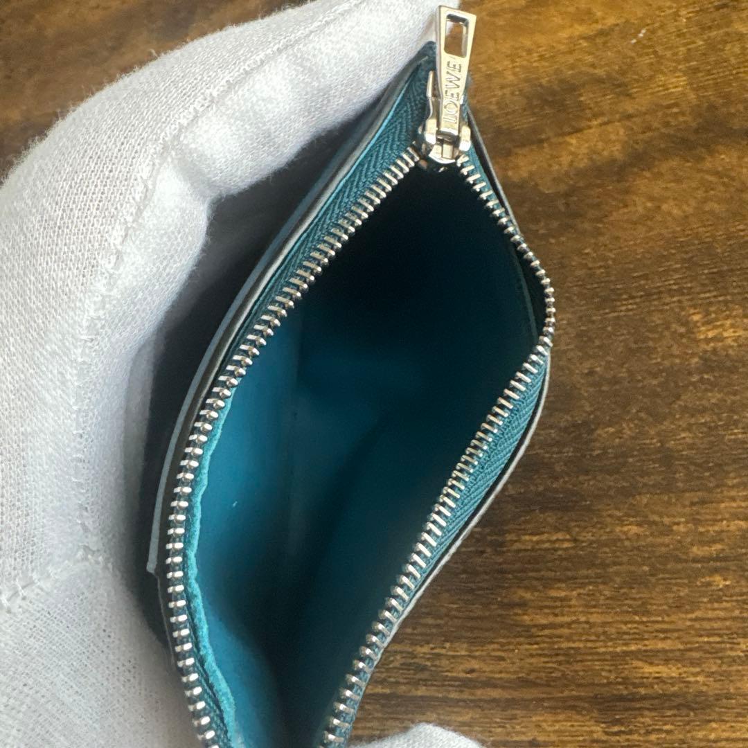 LOEWE 青 レザー 三つ折り財布