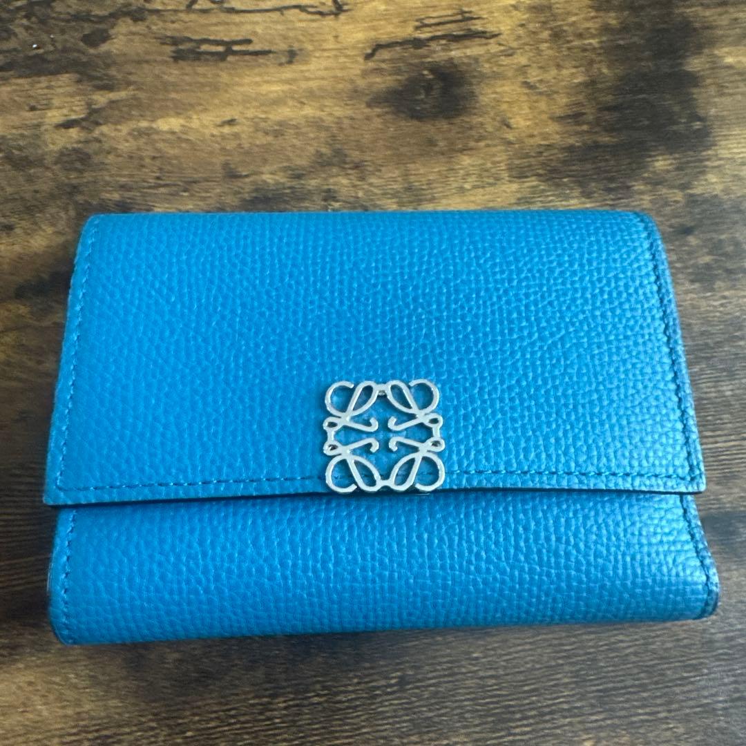 LOEWE 青 レザー 三つ折り財布