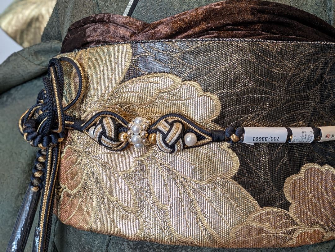 振袖フルセット 身丈168裄67 霞文 暈し染め カーキ 正絹 逸品