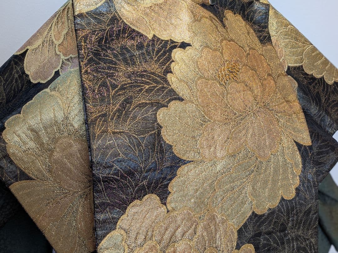 振袖フルセット 身丈168裄67 霞文 暈し染め カーキ 正絹 逸品