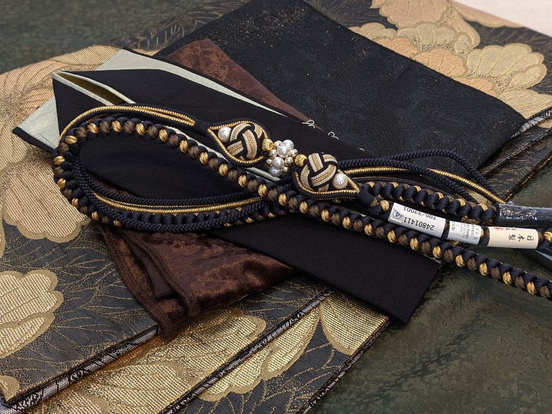 振袖フルセット 身丈168裄67 霞文 暈し染め カーキ 正絹 逸品