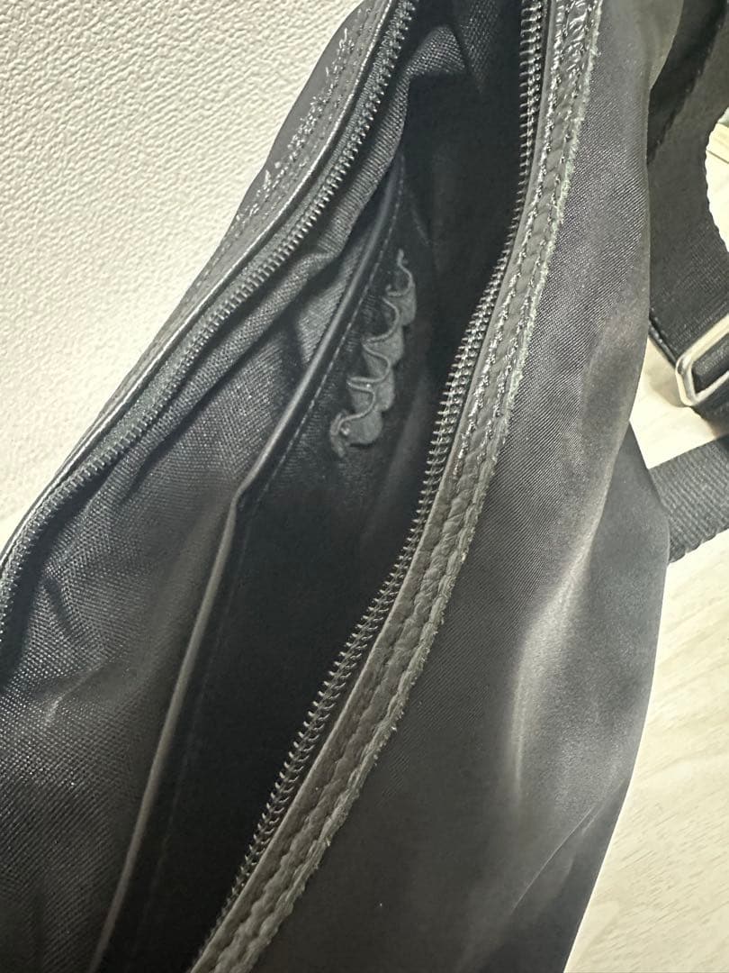 Aquascutum 黒 ショルダーバッグ