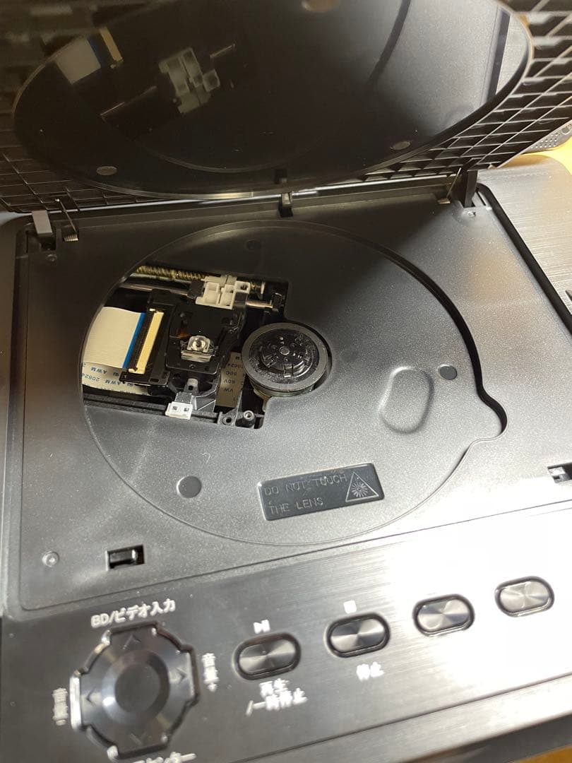 Wizz 10インチポータブルDVD・BD・Blu-ray・ブルーレイプレーヤー