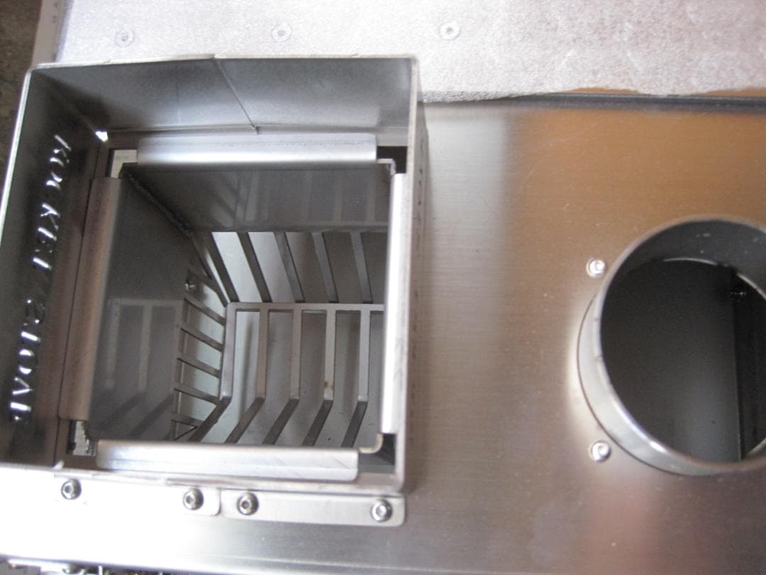 オーブン付きペレットストーブ 自動供給システム6時間燃焼