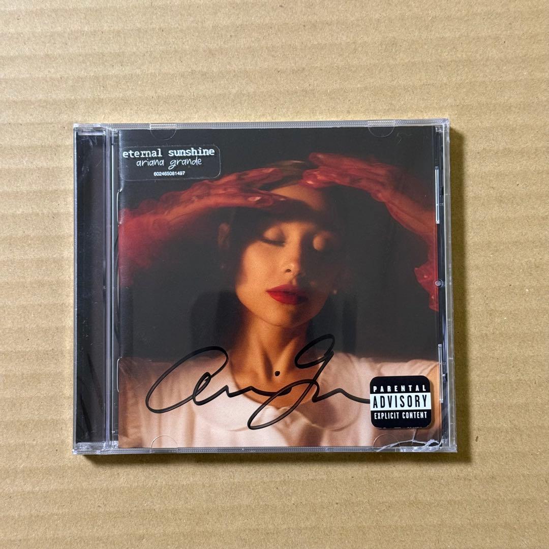 Ariana Grande eternal sunshineサイン入り