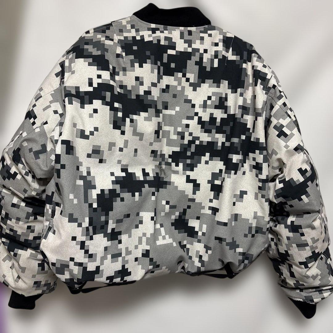 BEAMS リバーシブル ダウン フライトジャケット