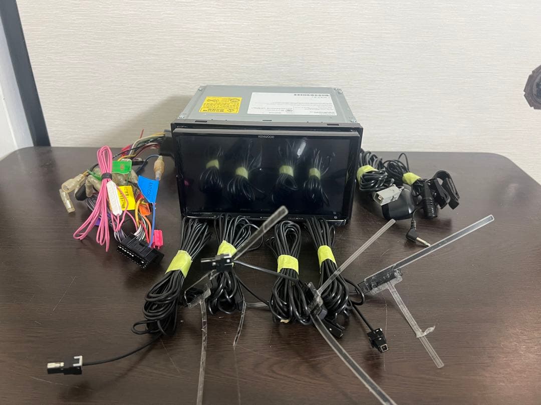 ケンウッド カーナビ MDV-D706BT 地図データ2018年式 動作確認済！