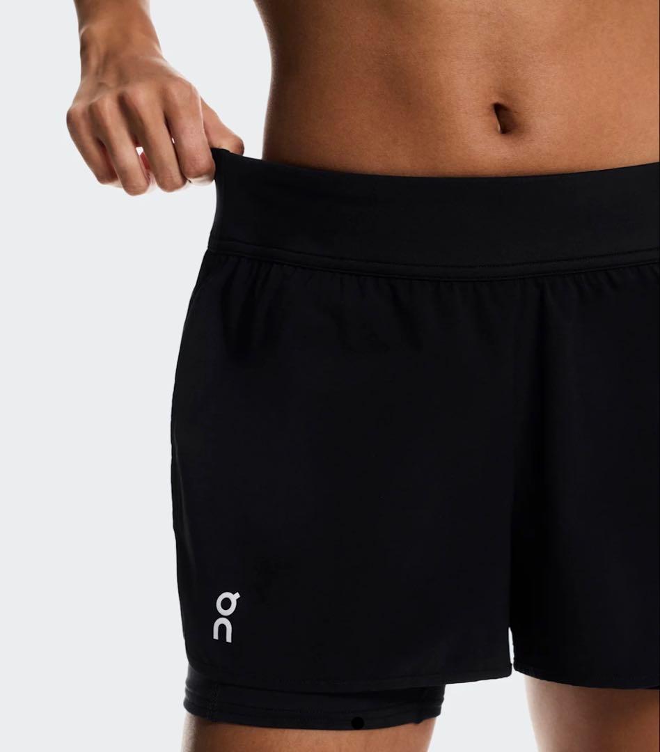 【新品】on テニスLサイズ コートショーツ イガ シフィオンテク 全豪オープン