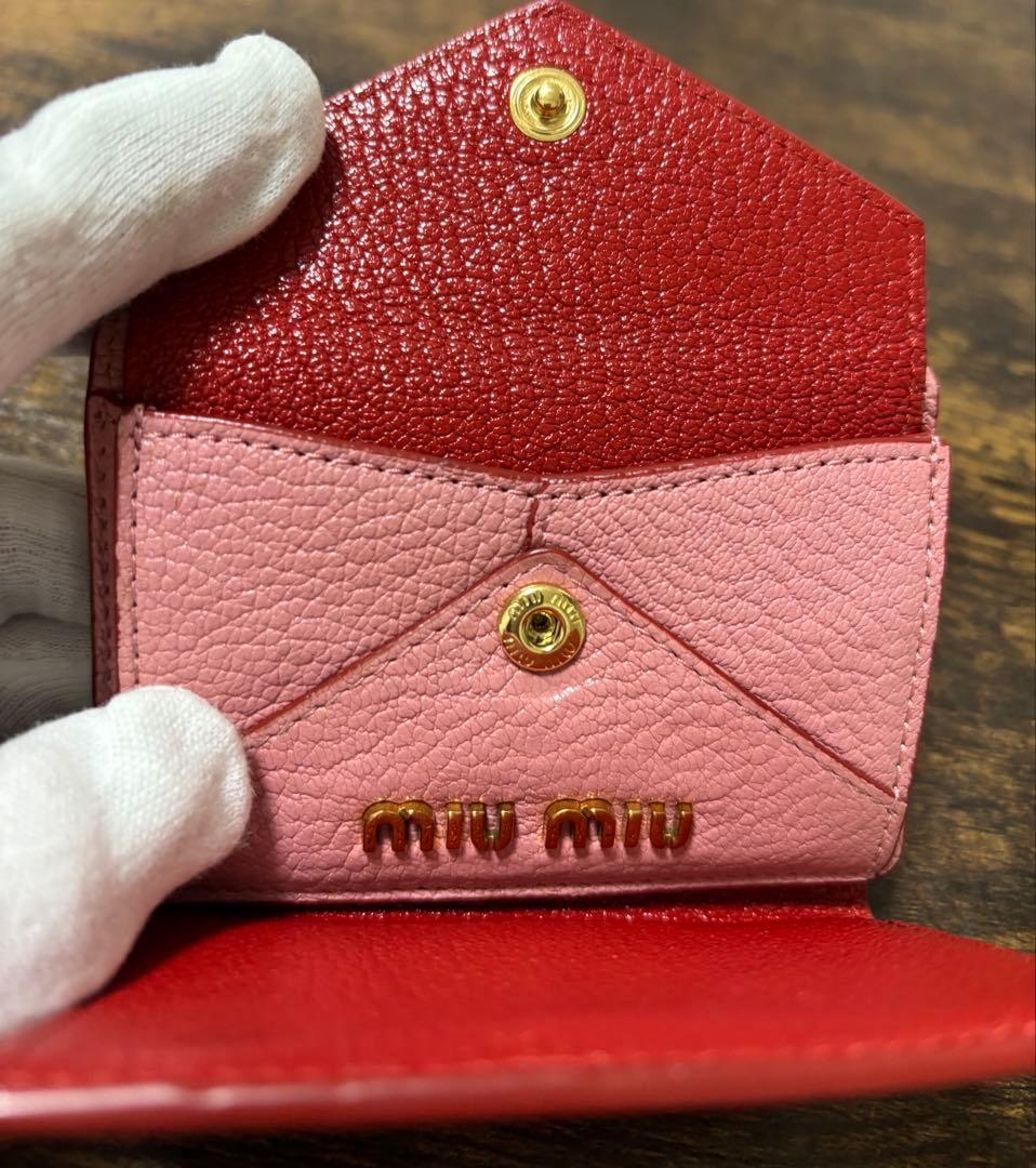 【美品】miu miu マドラス ラブレター ピンク 三つ折り財布 コンパクト