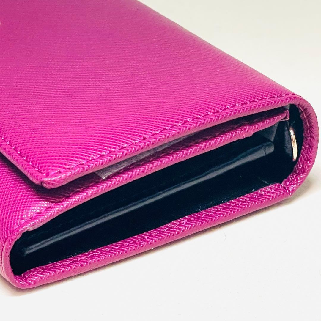 新品　残り１点　長財布　burgtan　一部スレあり　69VV530