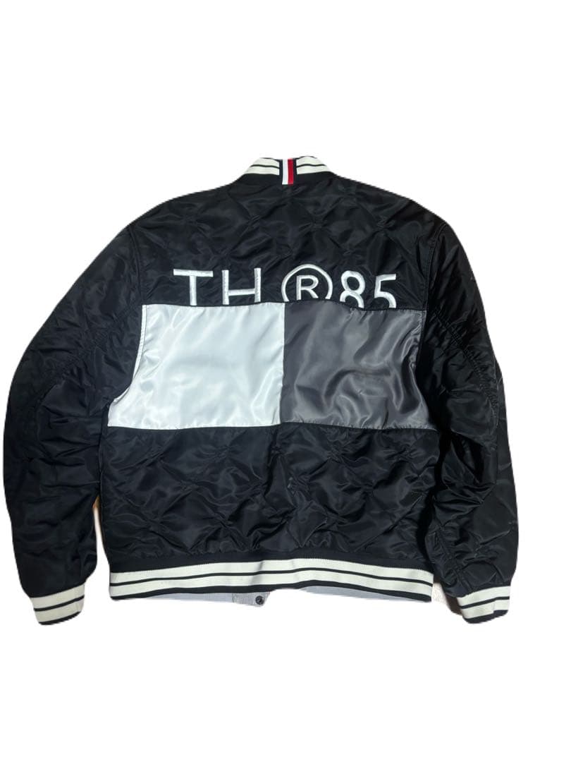   モノクロームリバーシブルバーシティジャケット