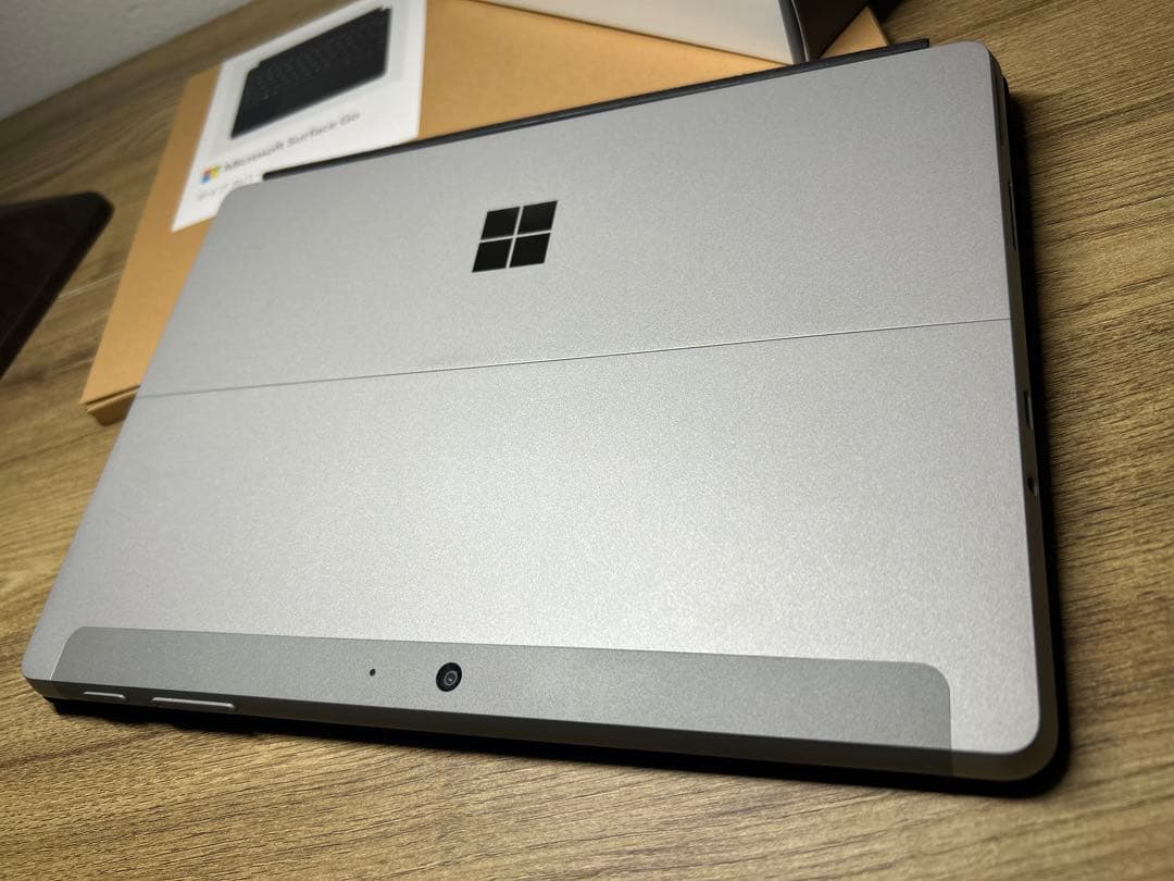 Microsoft Surface Go4 本体 + キーボード + ペン