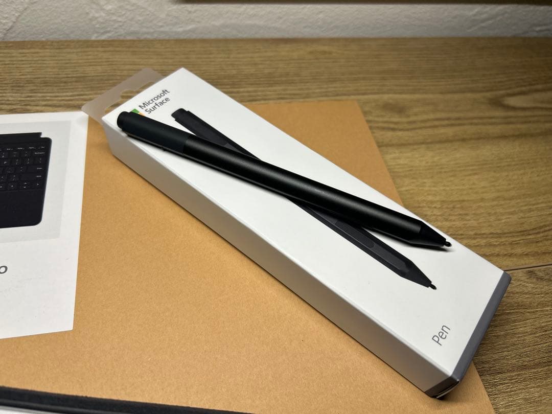 Microsoft Surface Go4 本体 + キーボード + ペン