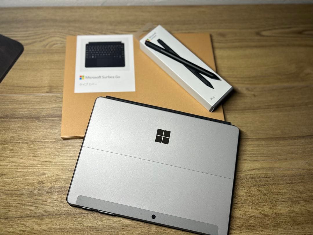 Microsoft Surface Go4 本体 + キーボード + ペン