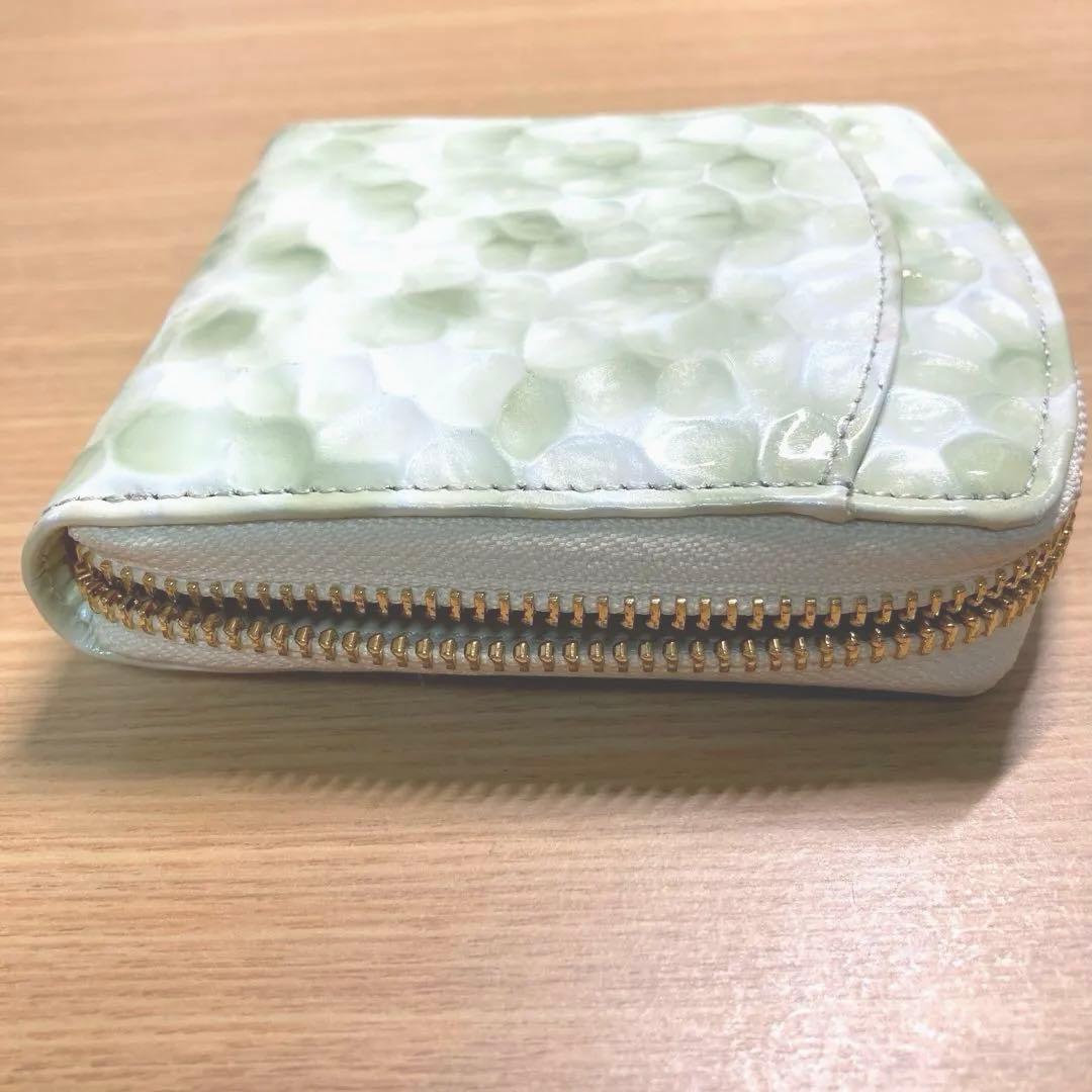 【美品】HerSchedule 木漏れ日の花束グリーンブーケ二つ折り財布