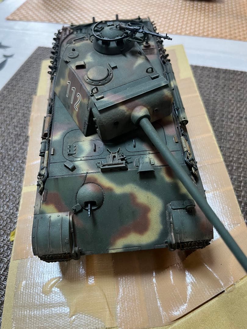 1/35 独パンサーG型(兵士1体付き)