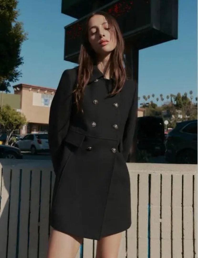 ウール混紡ショート丈ダブルブレストコート zara