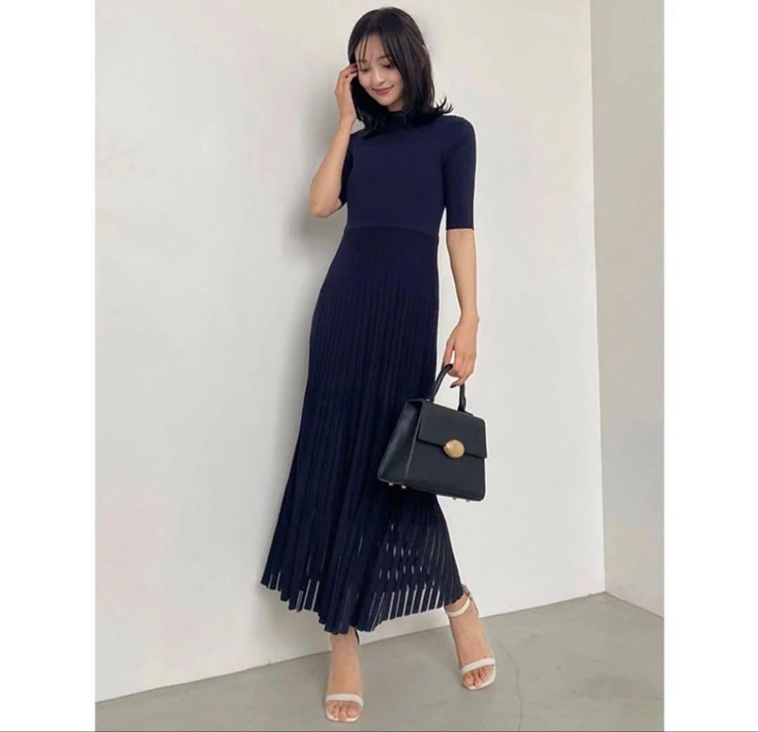 【極美品】anuans ボトルネックシアーニットワンピース