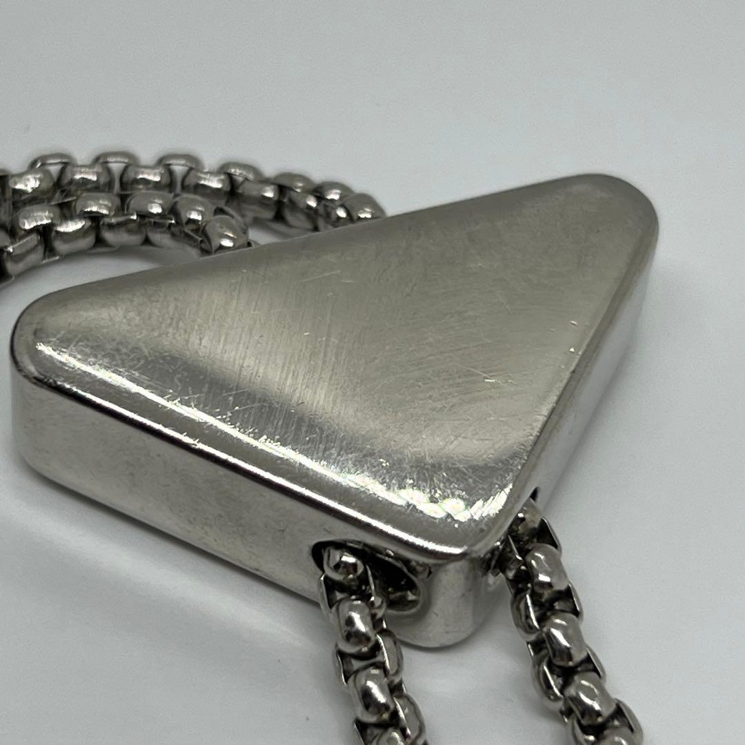 プラダ iPhone 13Pro/14Pro チェーン スマホケース 0261