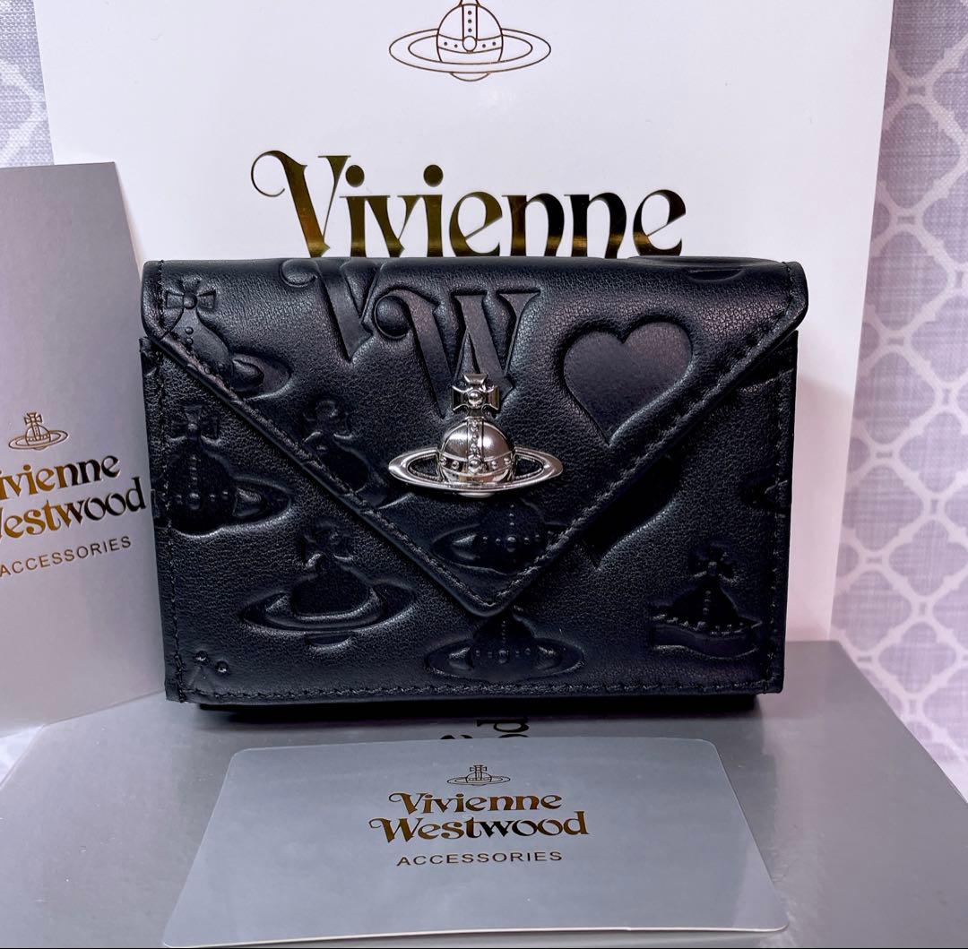 【内柄も素敵☆最新】Vivienne Westwood 三折財布 マット 黒