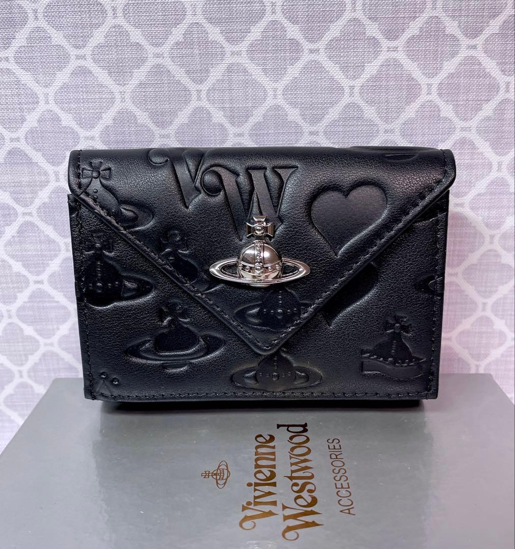 【内柄も素敵☆最新】Vivienne Westwood 三折財布 マット 黒