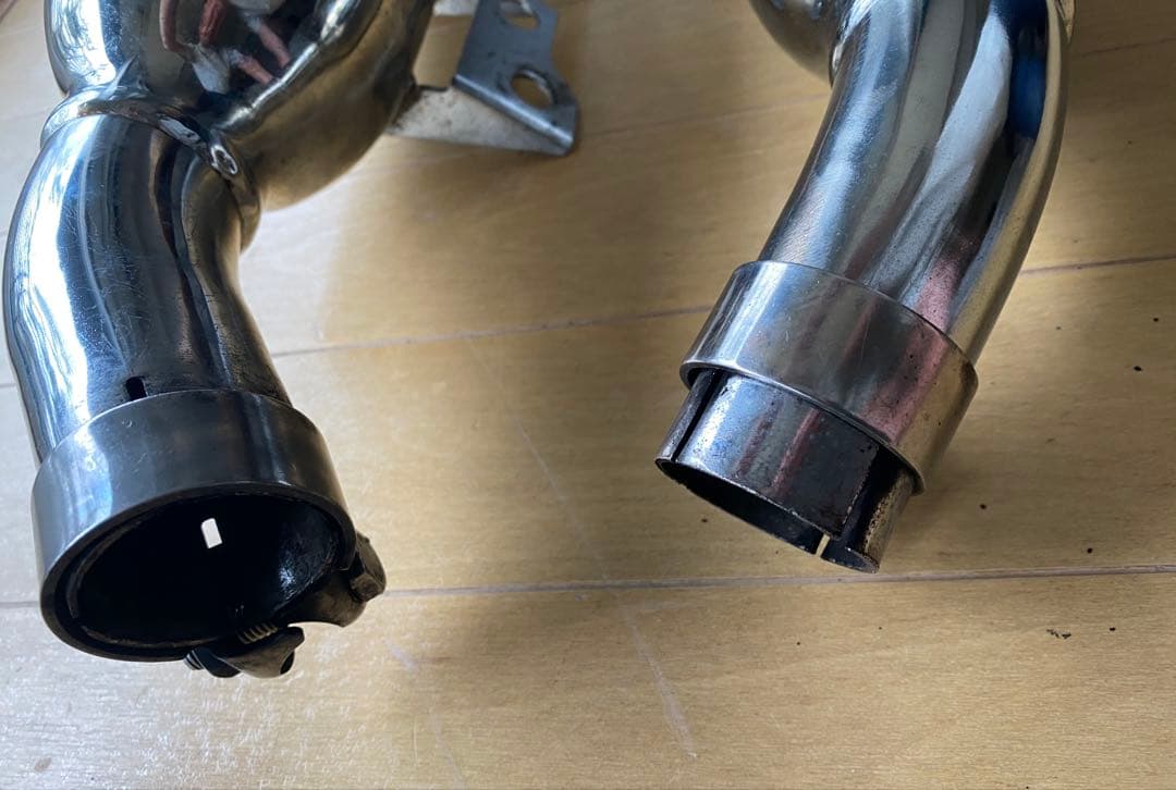 トライアンフ　ボンネビルT100 純正マフラー 2005年式　空冷キャブ車