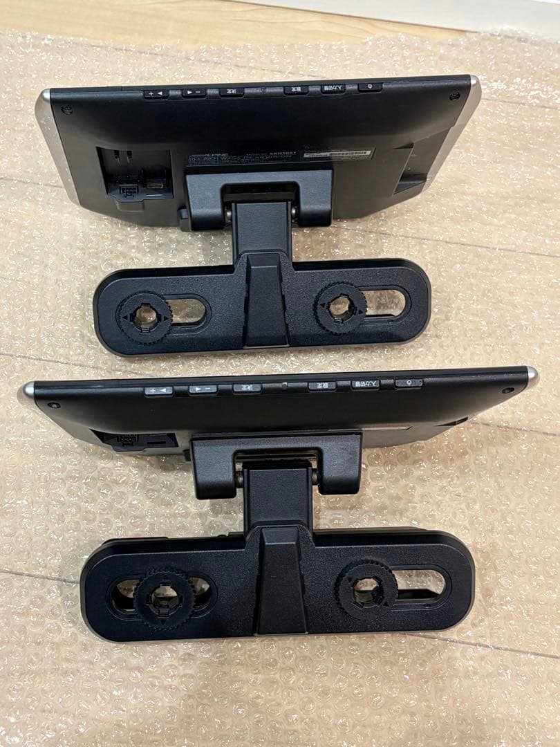 SXH10ST アルパイン10.1型　ヘッドレストモニター　2台