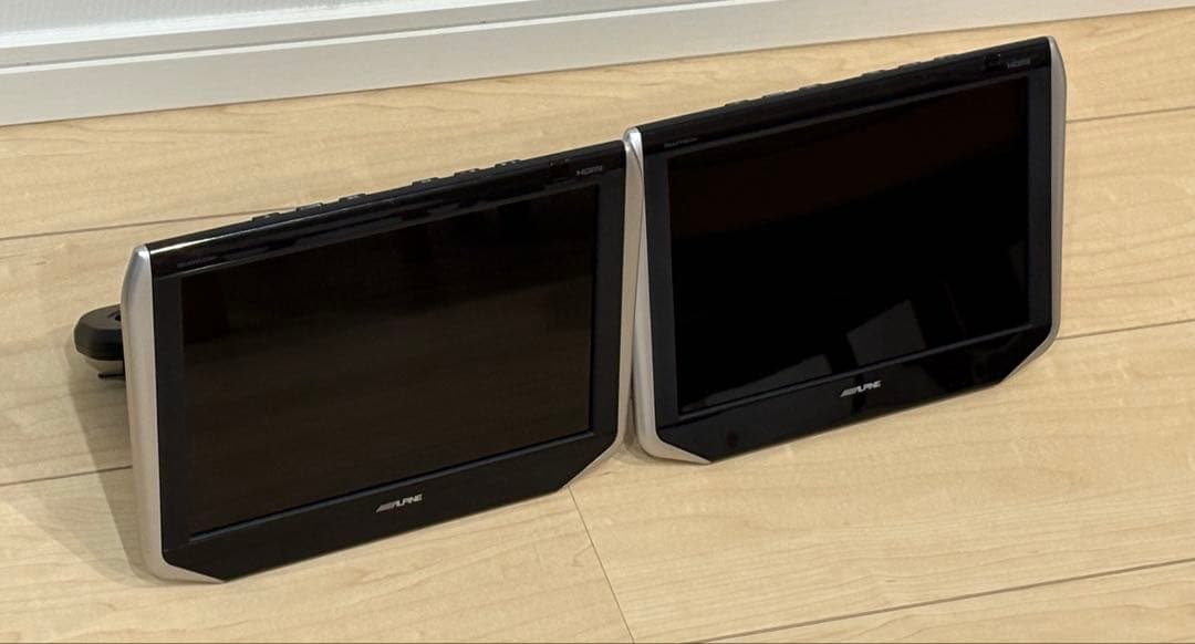SXH10ST アルパイン10.1型　ヘッドレストモニター　2台