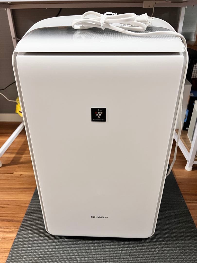 SHARP 除湿機 ホワイトCV-RH140-W 2023製