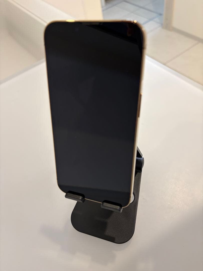 [おまけ付き]iPhone 13 pro 256GB ゴールド