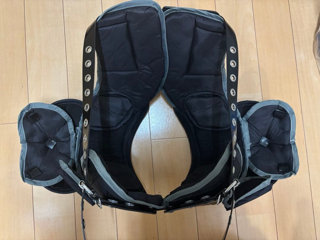 アメフト ショルダーパッド リデル