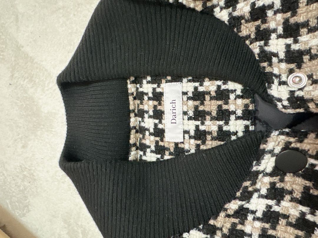 Darich ダーリッチ　Dベアチェックスタジャン