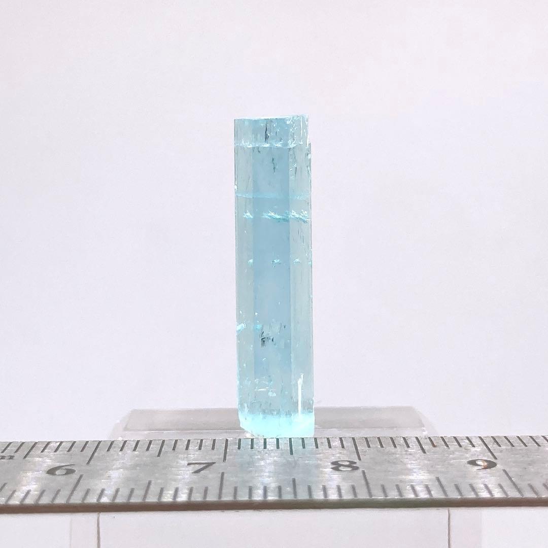 な*こ様 アクアマリン　ベリル　原石　鉱物標本　天然石　 　311